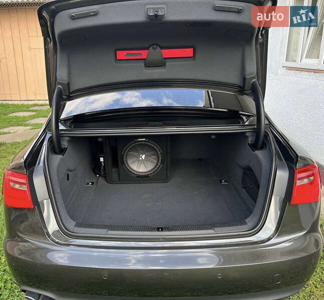 Седан Audi A6 2013 в Ивано-Франковске