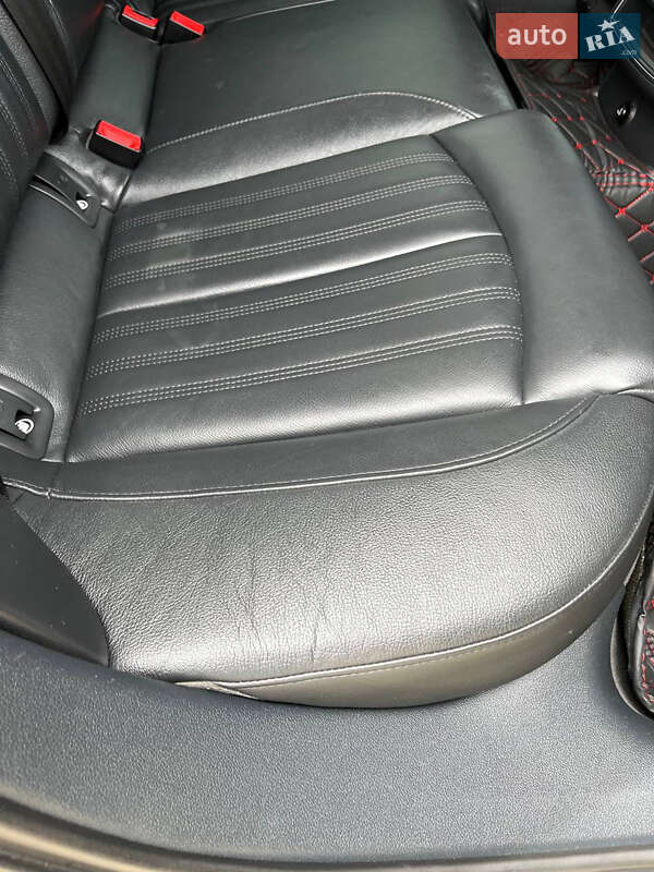 Седан Audi A6 2013 в Ивано-Франковске