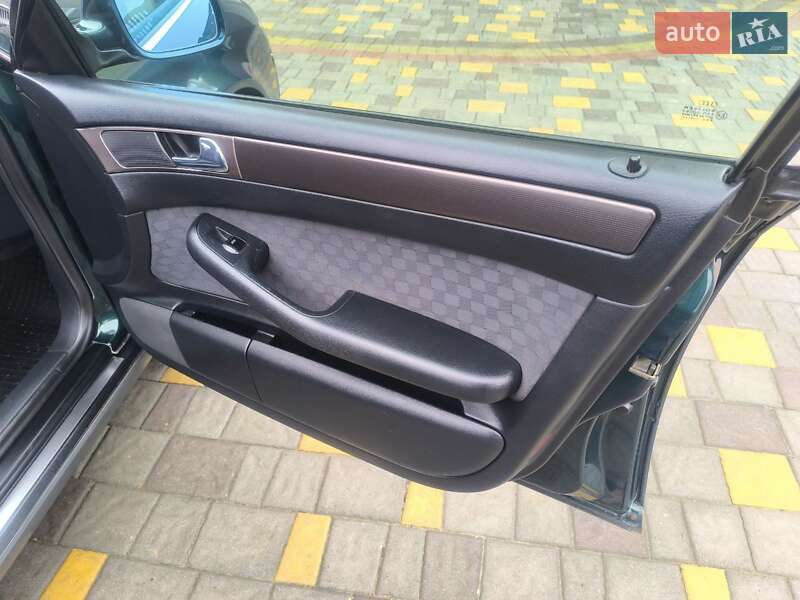 Седан Audi A6 1998 в Чернівцях