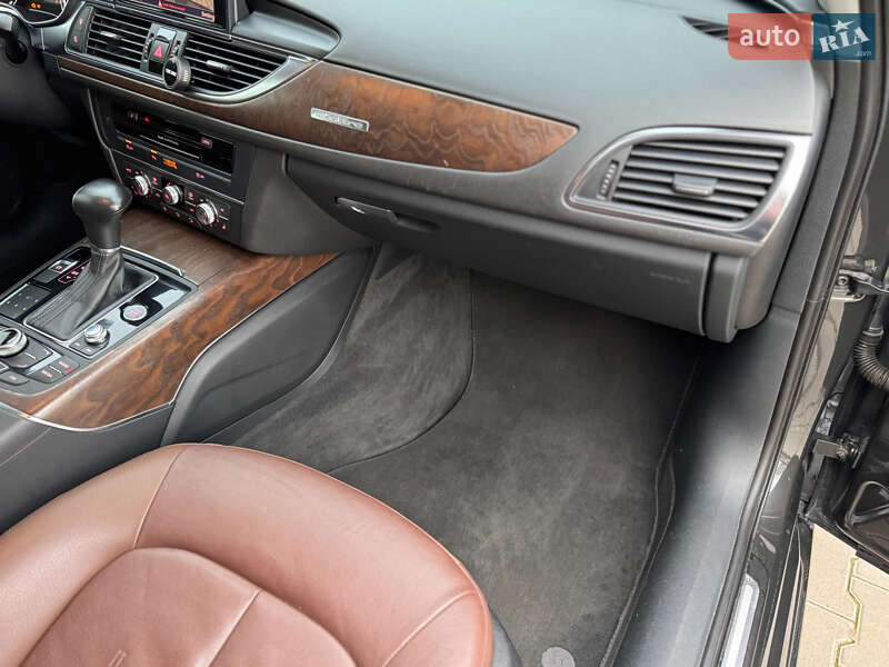 Седан Audi A6 2012 в Одессе