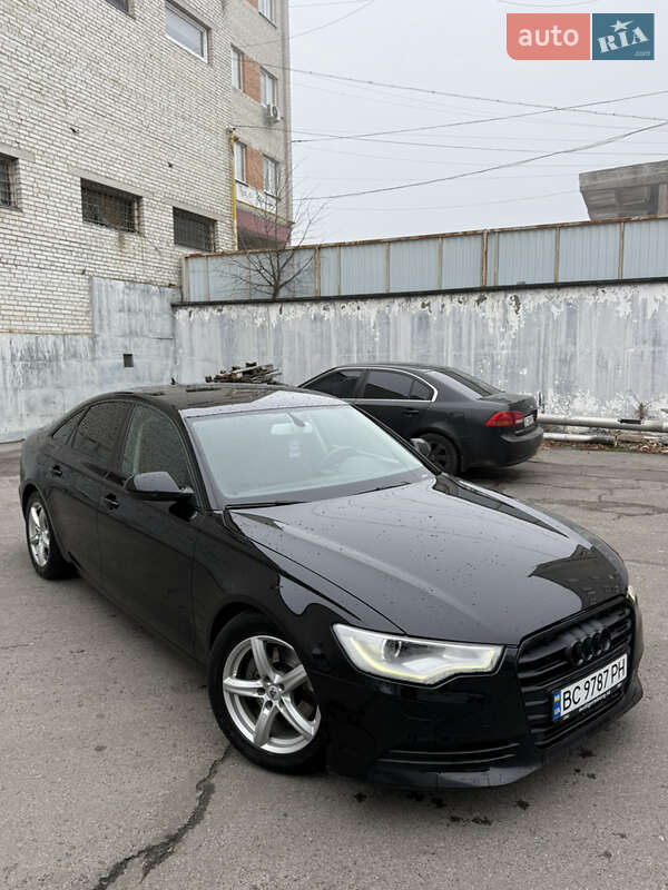 Седан Audi A6 2014 в Львове