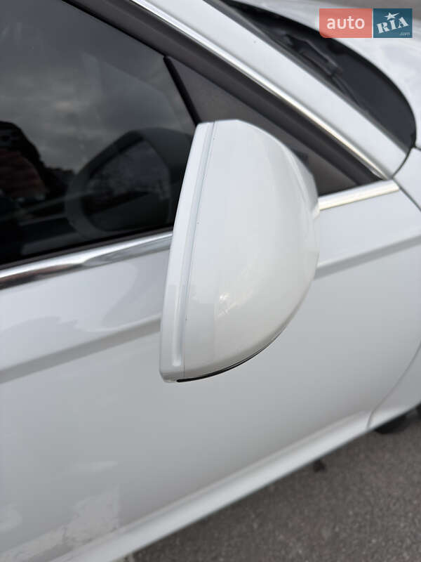 Седан Audi A6 2012 в Ужгороде