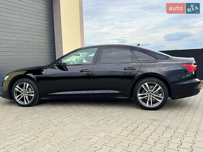Седан Audi A6 2022 в Стрые