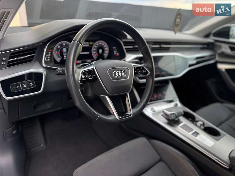 Седан Audi A6 2022 в Стрые