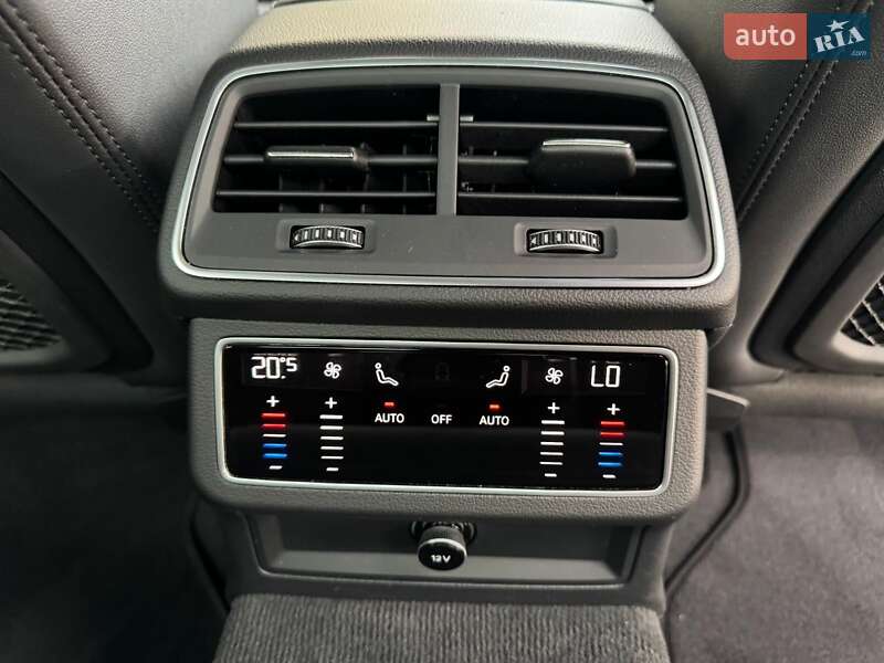 Седан Audi A6 2022 в Стрые