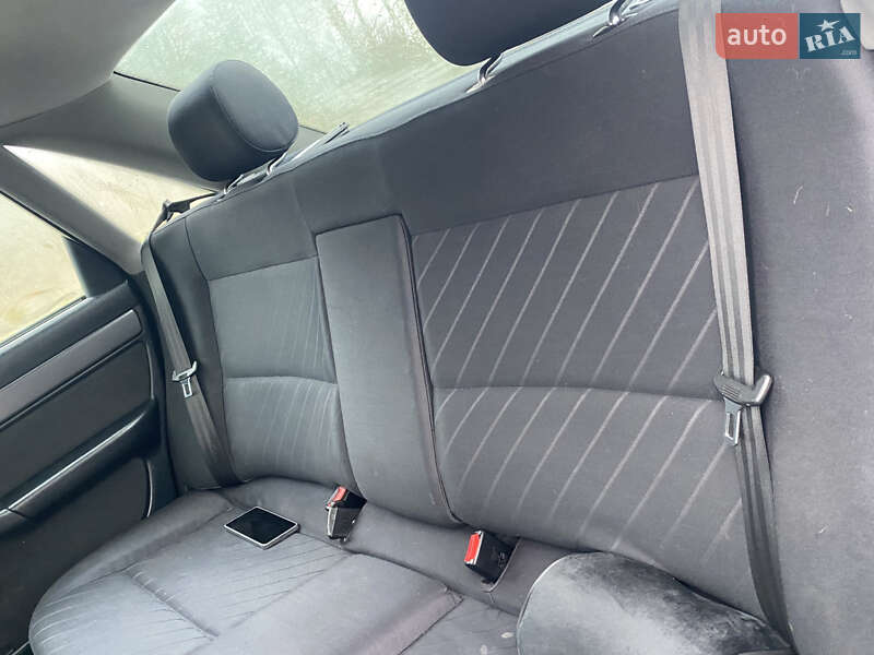 Седан Audi A6 1996 в Старому Самборі