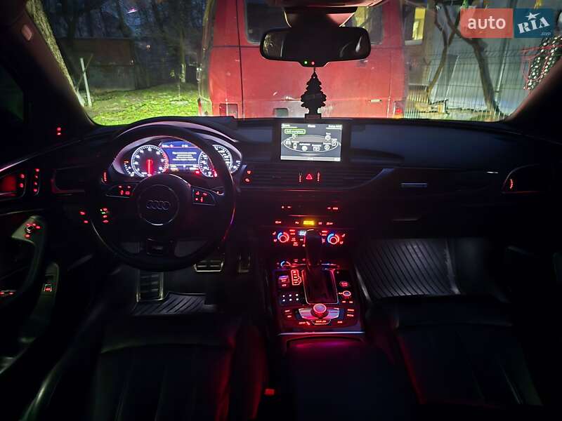 Седан Audi A6 2016 в Стрию
