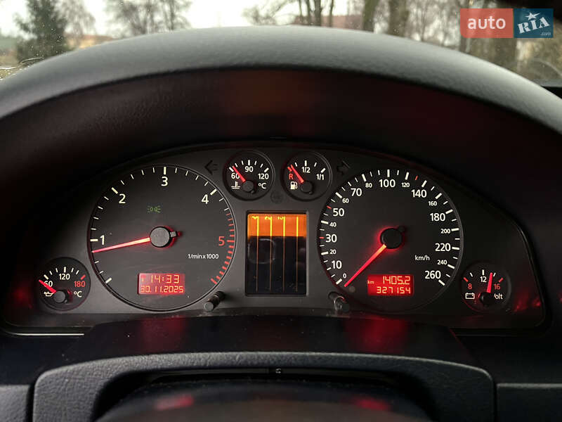 Универсал Audi A6 2001 в Ратным