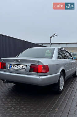 Седан Audi A6 1996 в Днепре