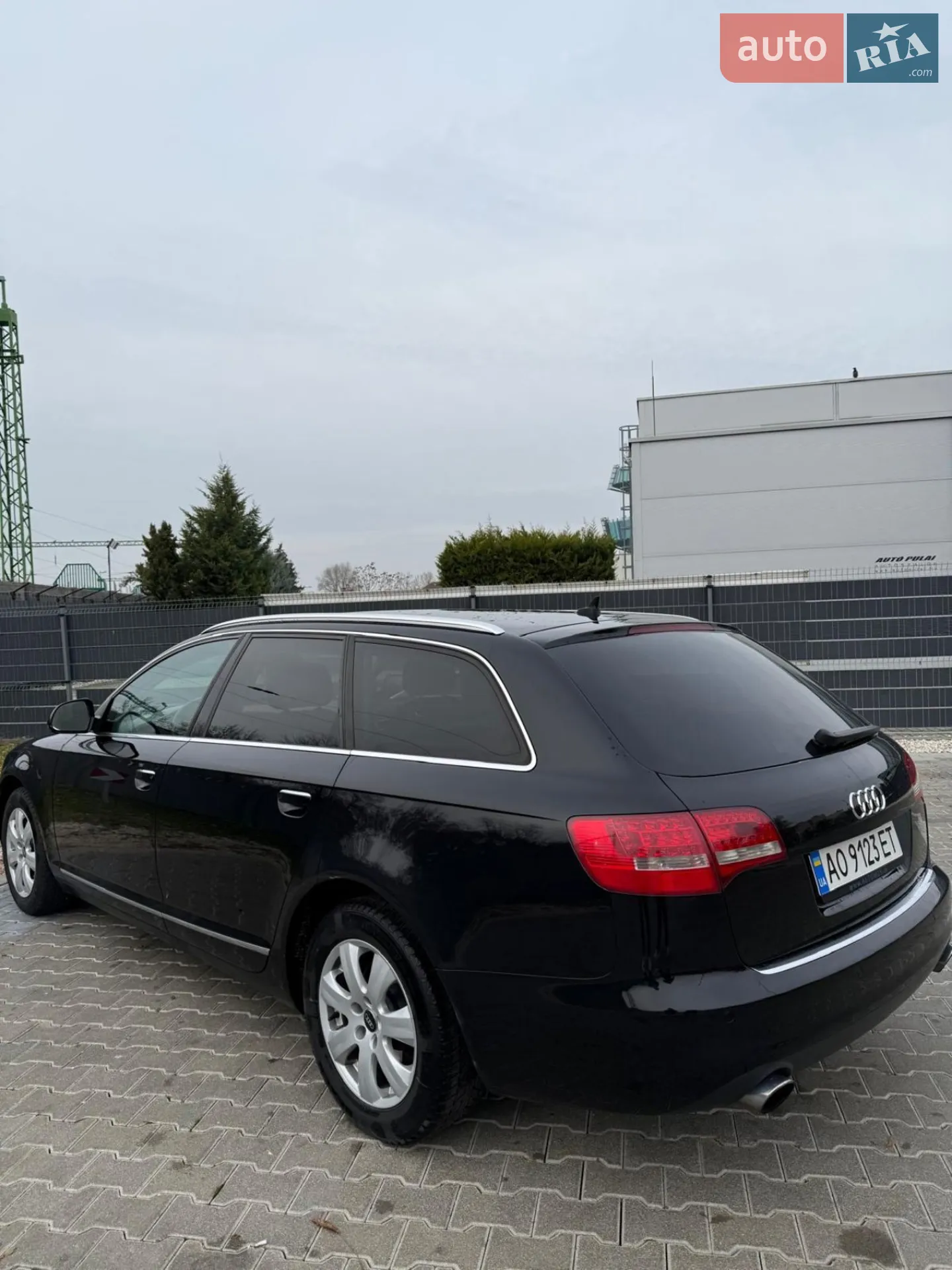 2010 Audi A6 - мініатюра 3