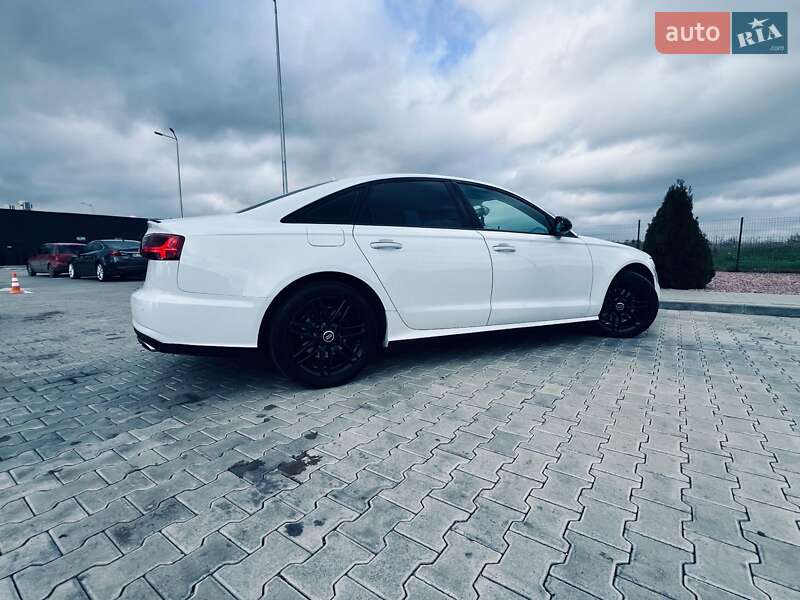 Седан Audi A6 2015 в Киеве
