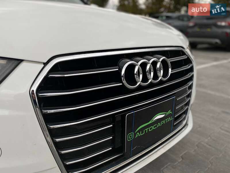 Седан Audi A6 2015 в Киеве