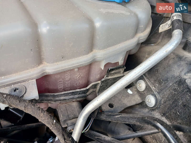 Седан Audi A6 2013 в Сумах