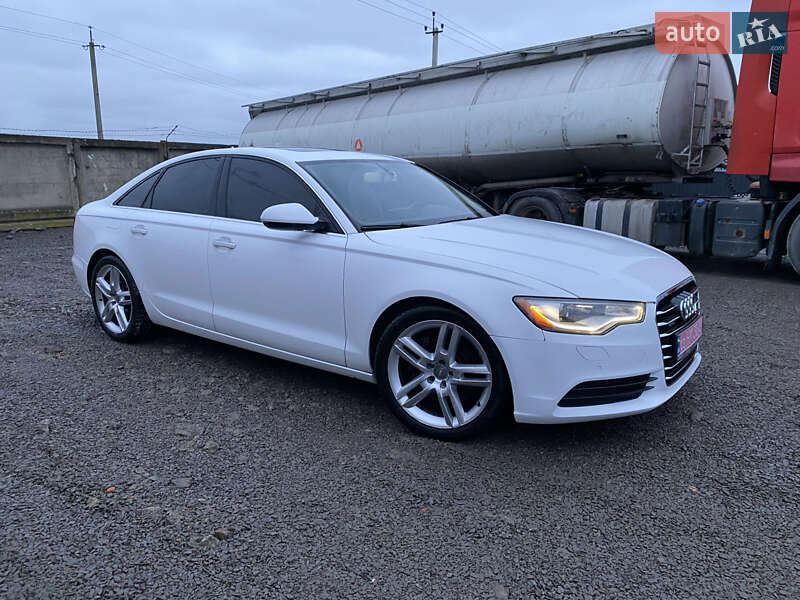 Седан Audi A6 2014 в Рівному