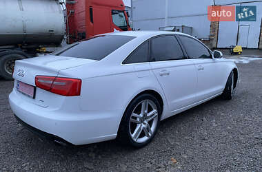 Седан Audi A6 2014 в Ровно