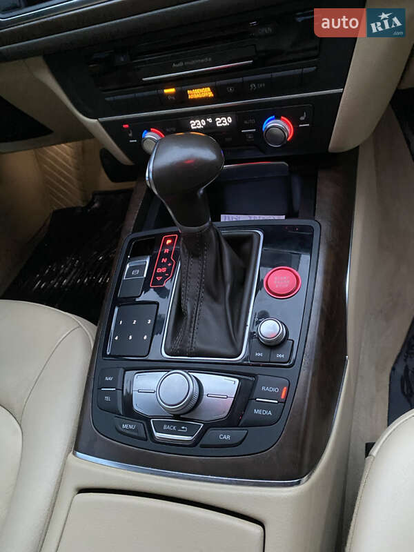 Седан Audi A6 2014 в Рівному