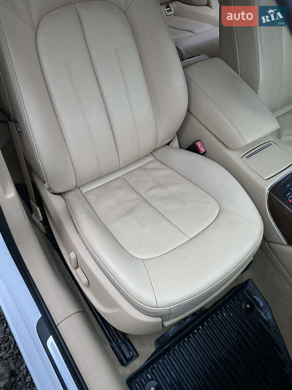 Седан Audi A6 2014 в Рівному