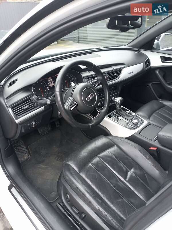 Седан Audi A6 2013 в Ивано-Франковске