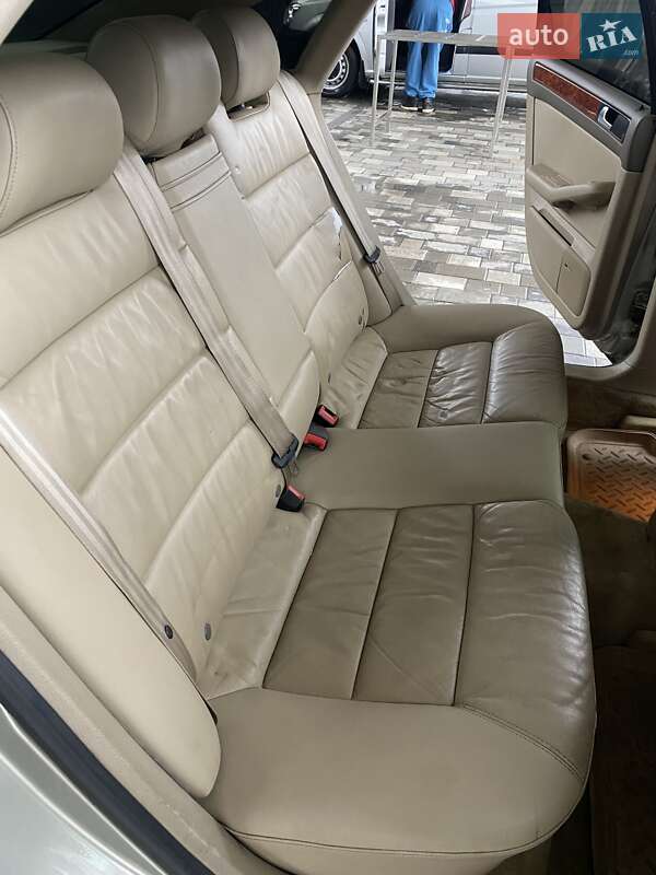 Седан Audi A6 2003 в Полтаві