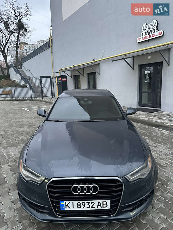 Audi A6 2012