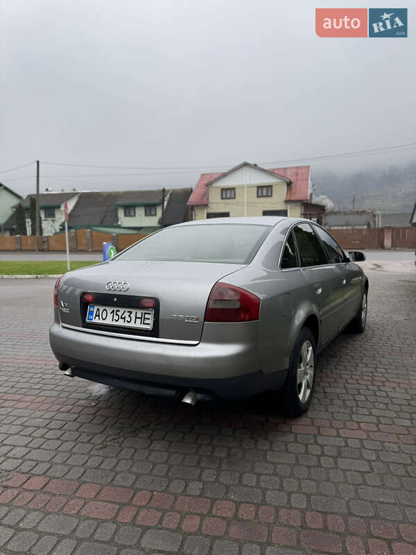 Седан Audi A6 2002 в Тячеве