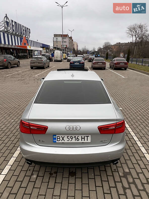 Седан Audi A6 2013 в Староконстантинове