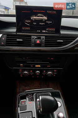 Седан Audi A6 2013 в Староконстантинове