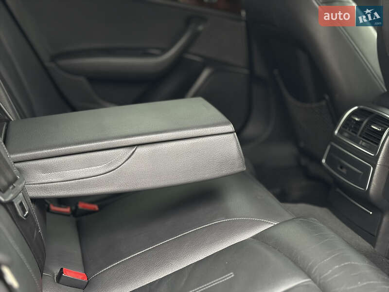Седан Audi A6 2014 в Кропивницком