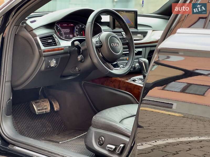 Седан Audi A6 2014 в Львове