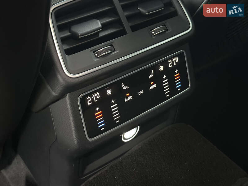 Универсал Audi A6 2018 в Киеве