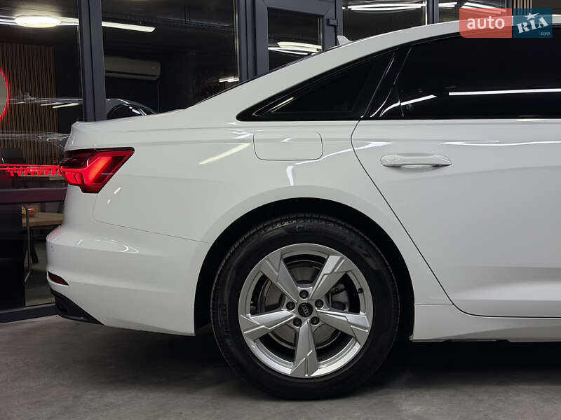Седан Audi A6 2023 в Одесі