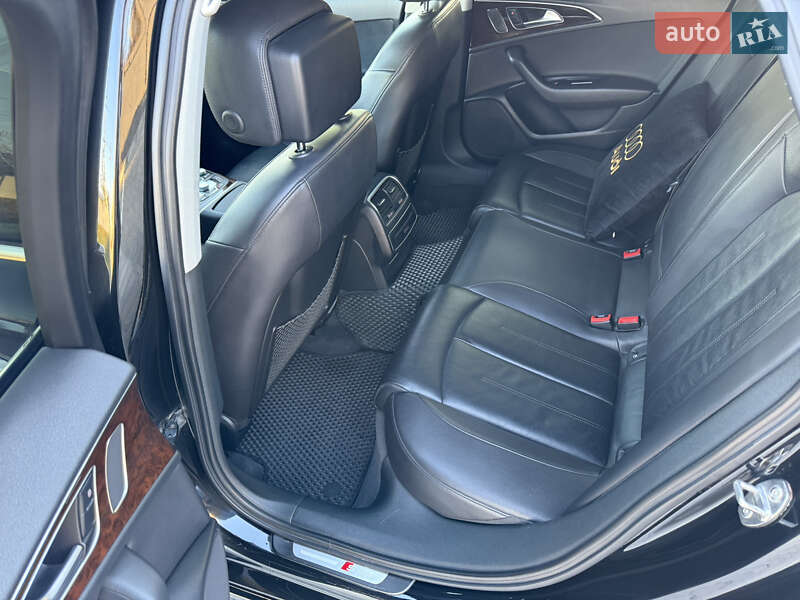 Седан Audi A6 2015 в Черновцах