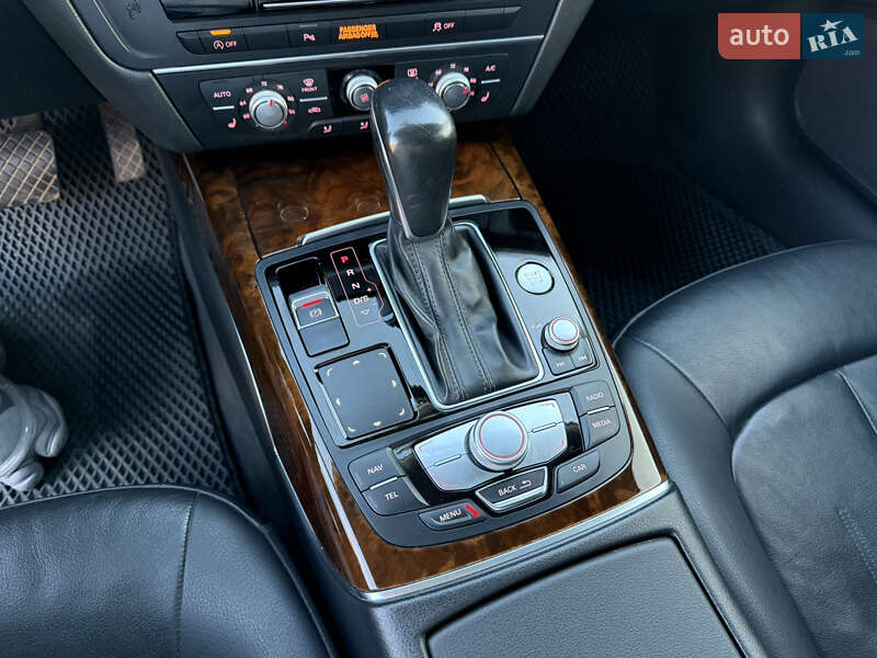 Седан Audi A6 2015 в Черновцах
