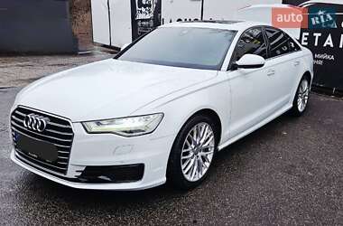 Седан Audi A6 2015 в Киеве