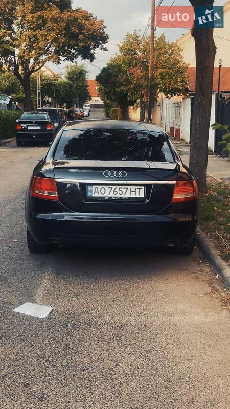 Седан Audi A6 2004 в Берегово