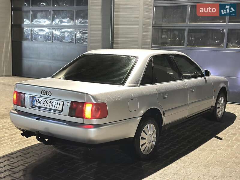 Седан Audi A6 1996 в Сарнах фото 2 Седан Audi A6 1996 в Сарнах