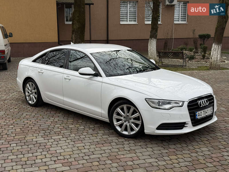 Седан Audi A6 2013 в Тячеві