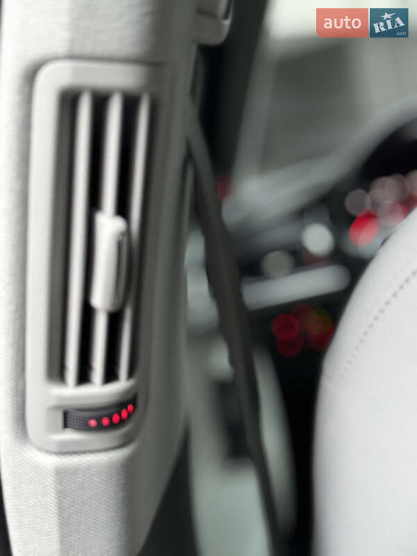 Седан Audi A6 2013 в Ивано-Франковске