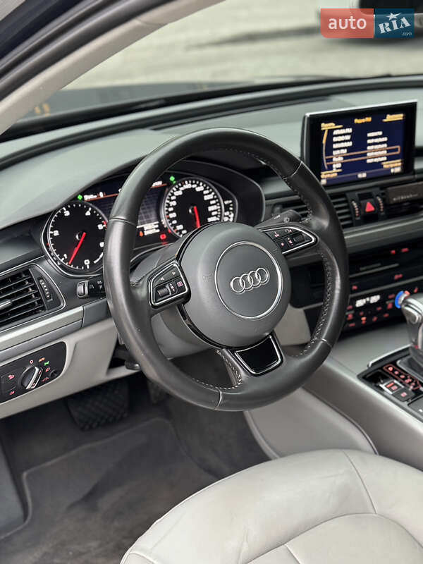 Седан Audi A6 2013 в Ивано-Франковске