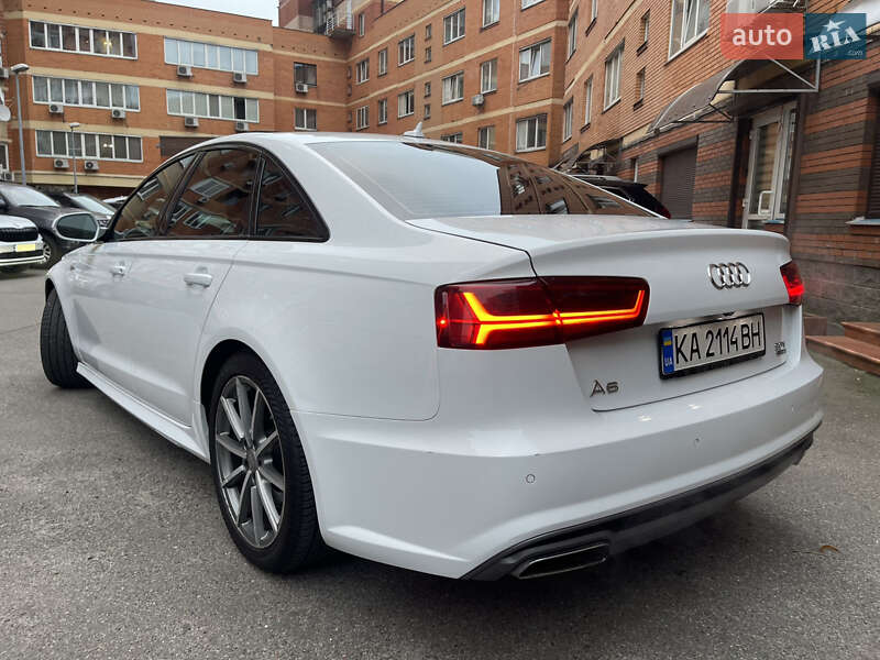 Седан Audi A6 2016 в Киеве