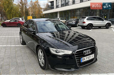 Седан Audi A6 2014 в Ровно