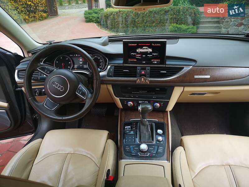 Седан Audi A6 2011 в Каневе