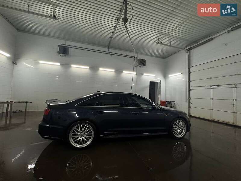 Седан Audi A6 2017 в Сумах