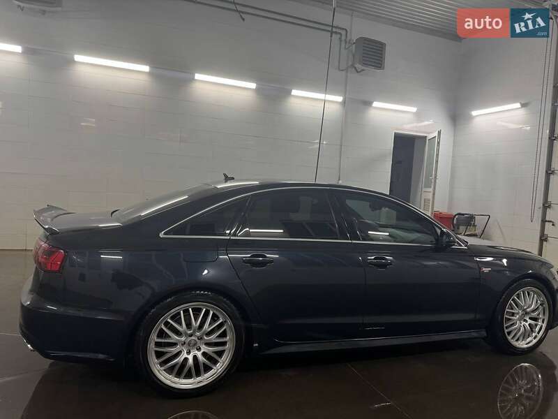 Седан Audi A6 2017 в Сумах