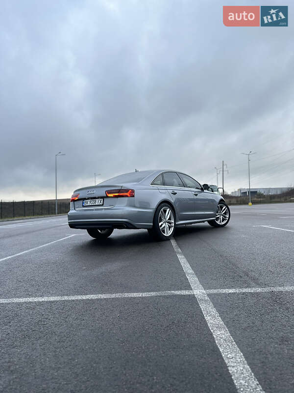 Седан Audi A6 2015 в Ровно