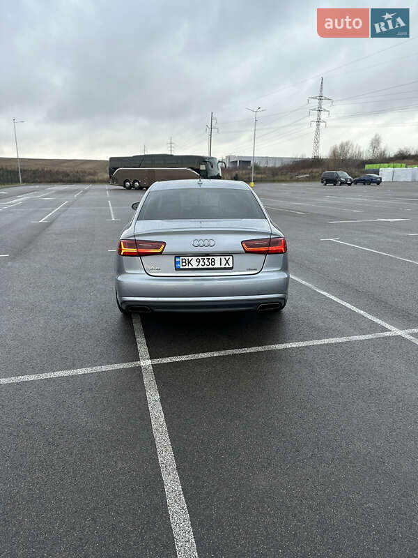 Седан Audi A6 2015 в Ровно