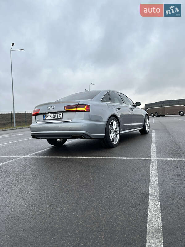 Седан Audi A6 2015 в Ровно