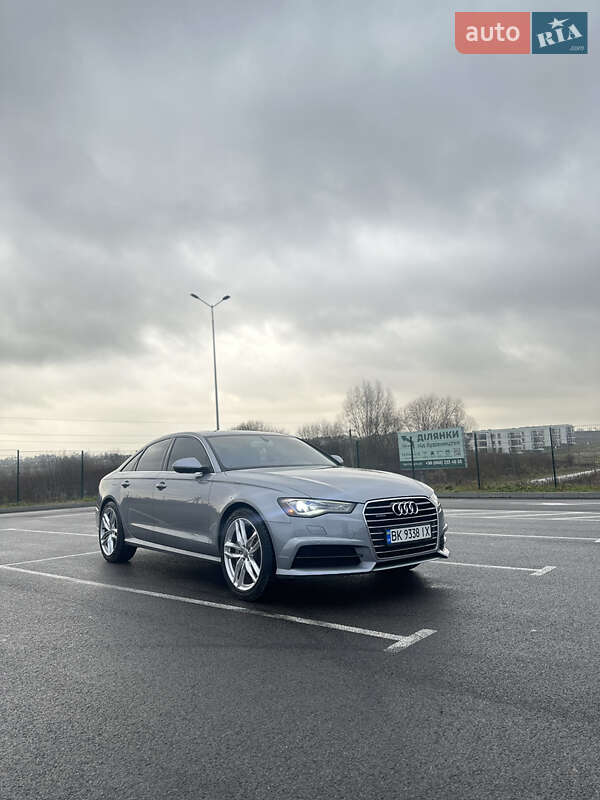 Седан Audi A6 2015 в Ровно