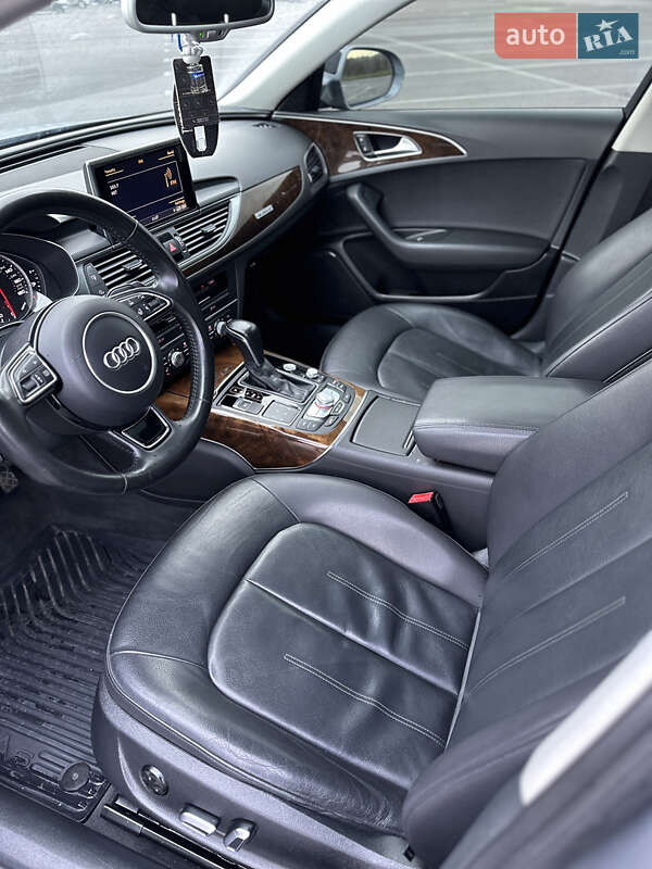 Седан Audi A6 2015 в Ровно