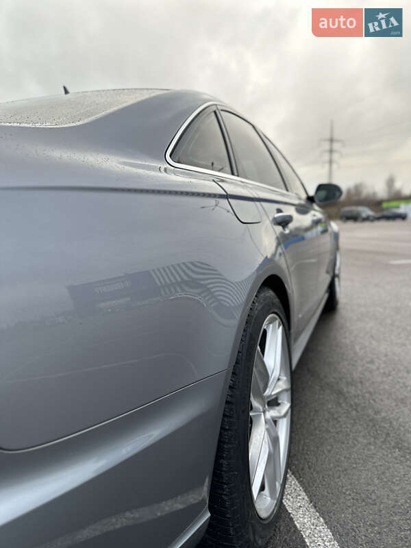 Седан Audi A6 2015 в Ровно